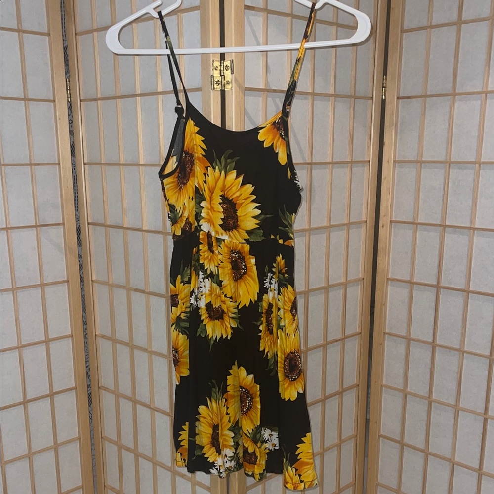 Sexy Sunflower Print Black Dress (Above Knee)